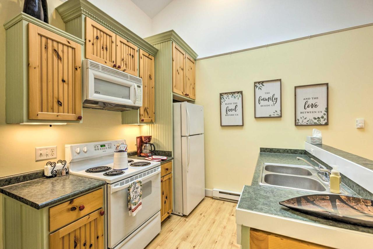 Charming Retreat Near Downtown Frankfort And Beaches ภายนอก รูปภาพ