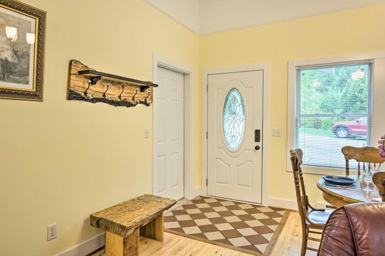 Charming Retreat Near Downtown Frankfort And Beaches ภายนอก รูปภาพ