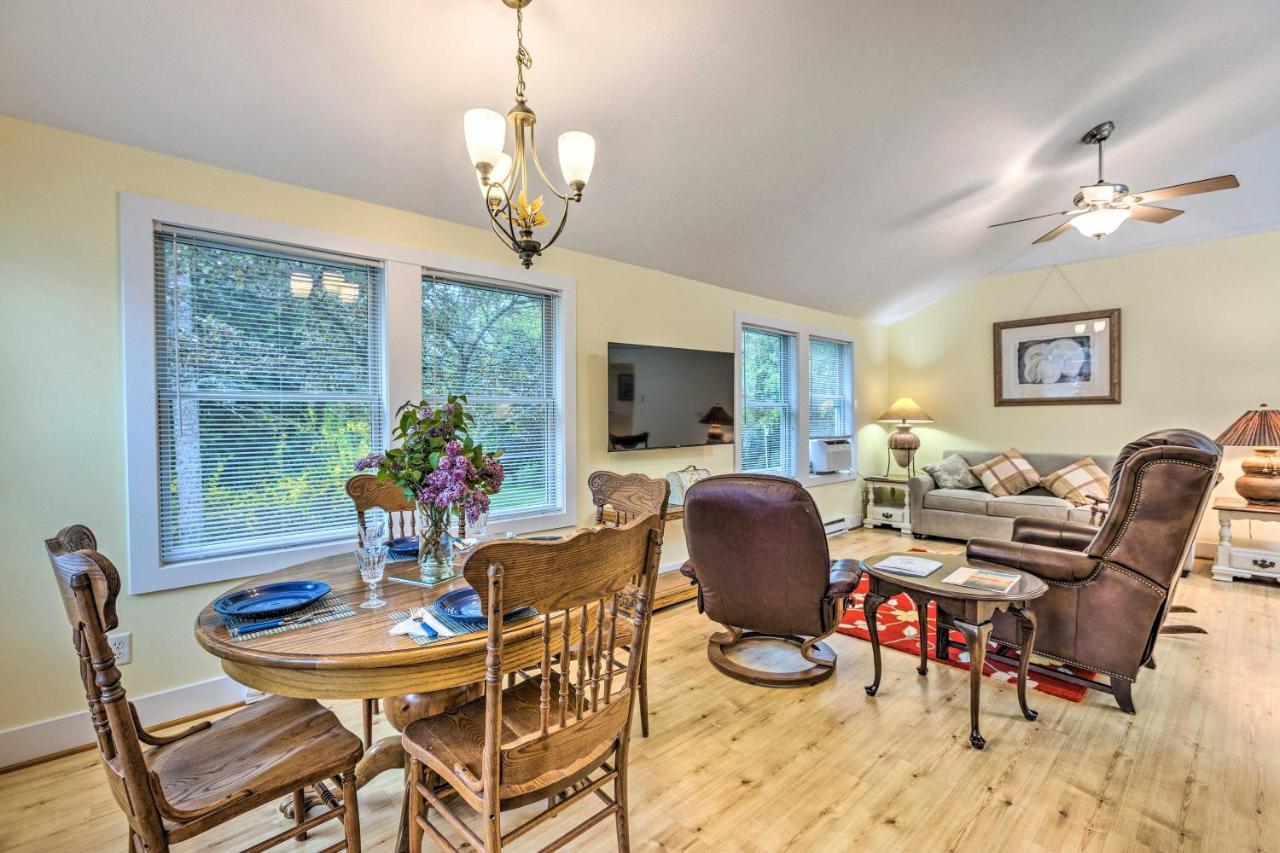 Charming Retreat Near Downtown Frankfort And Beaches ภายนอก รูปภาพ
